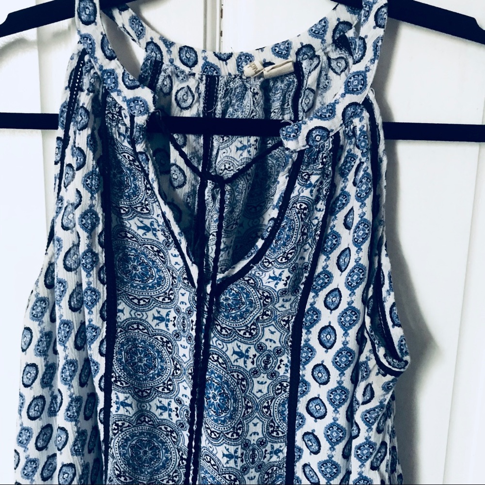 Japna Blue and White Boho Sleeveless Tassel Blouse